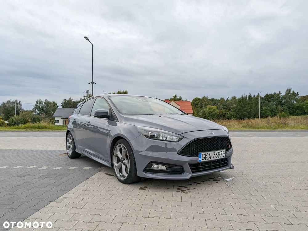Ford Focus 2.0 TDCi ST-2 - 1