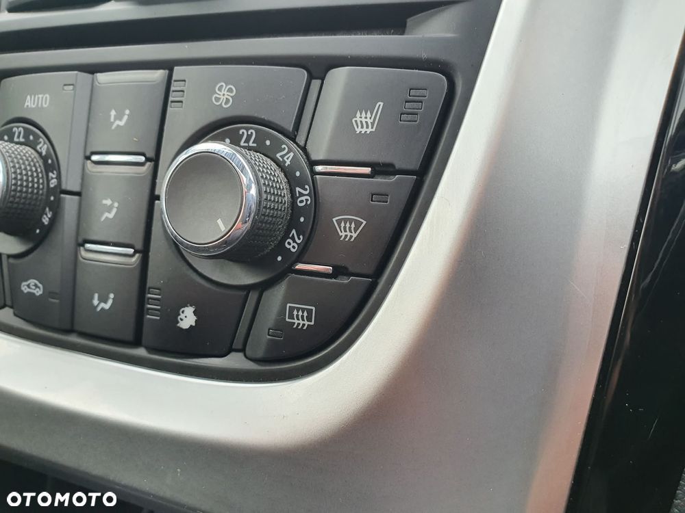 Opel Astra 1.4 Turbo - 15