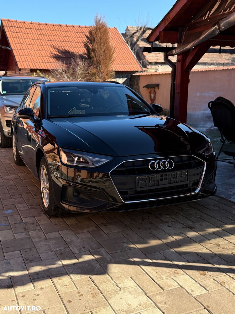 Audi A4 35 TDI S tronic - 2