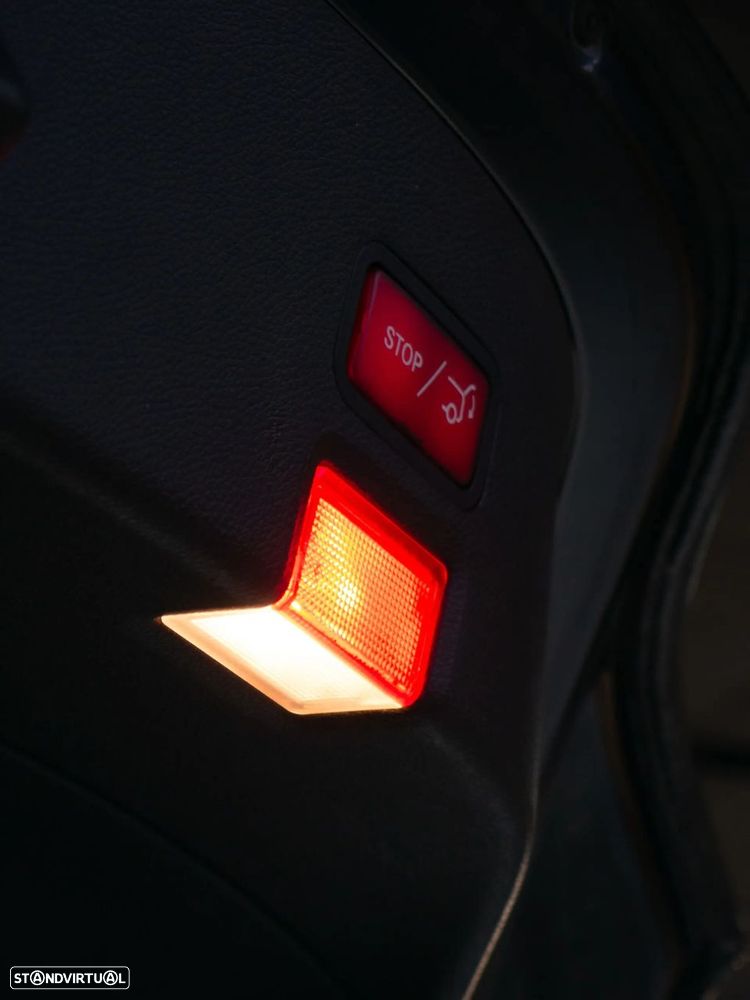 Mercedes-Benz CLA 200 d Shooting Brake AMG Line Aut. - 11