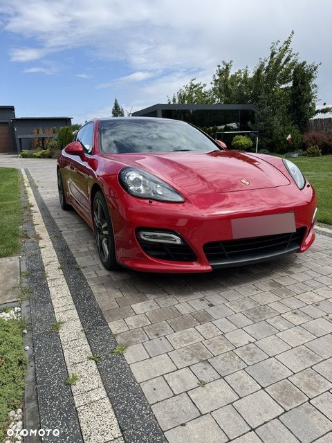 Porsche Panamera GTS - 1