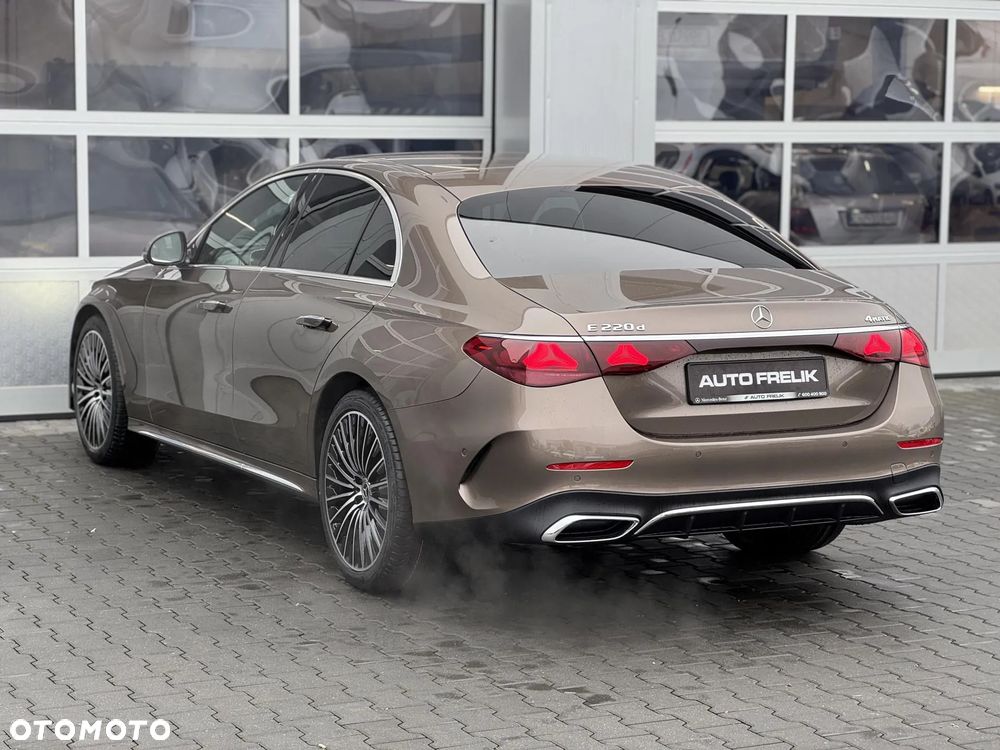 Mercedes-Benz Klasa E 220 d 9G-TRONIC Edition AVANTGARDE - 11