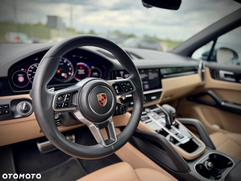 Porsche Cayenne S - 29