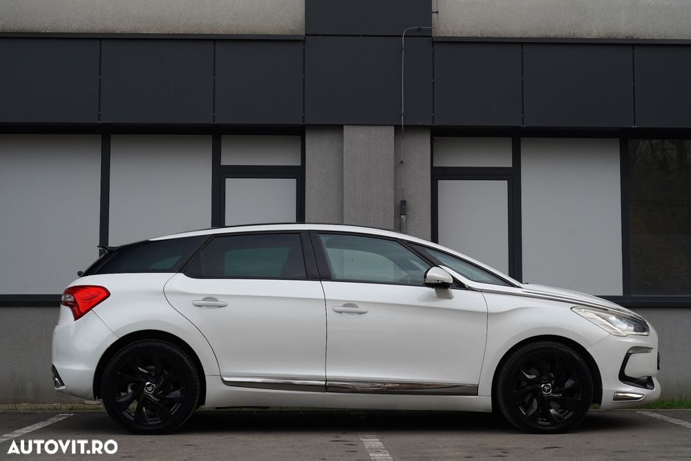 Citroën DS5 HDi 165 Chic - 21
