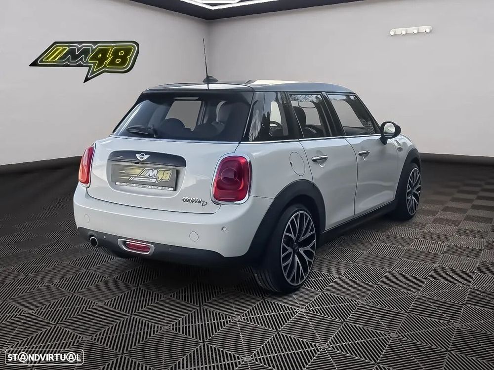 MINI 5 Portas Cooper D - 3