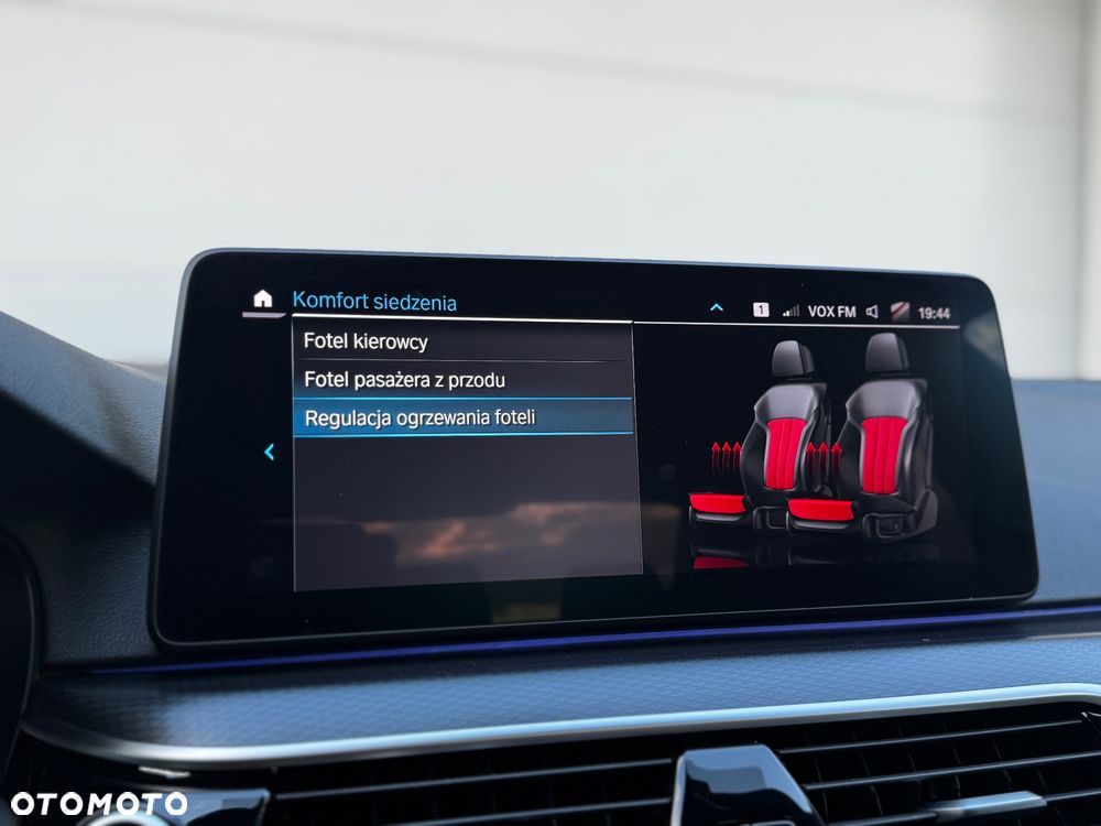 BMW Seria 5 520d xDrive MHEV M Sport sport - 37