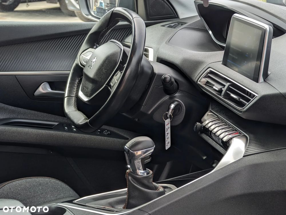 Peugeot 3008 BlueHDi 130 Stop & Start Allure - 22