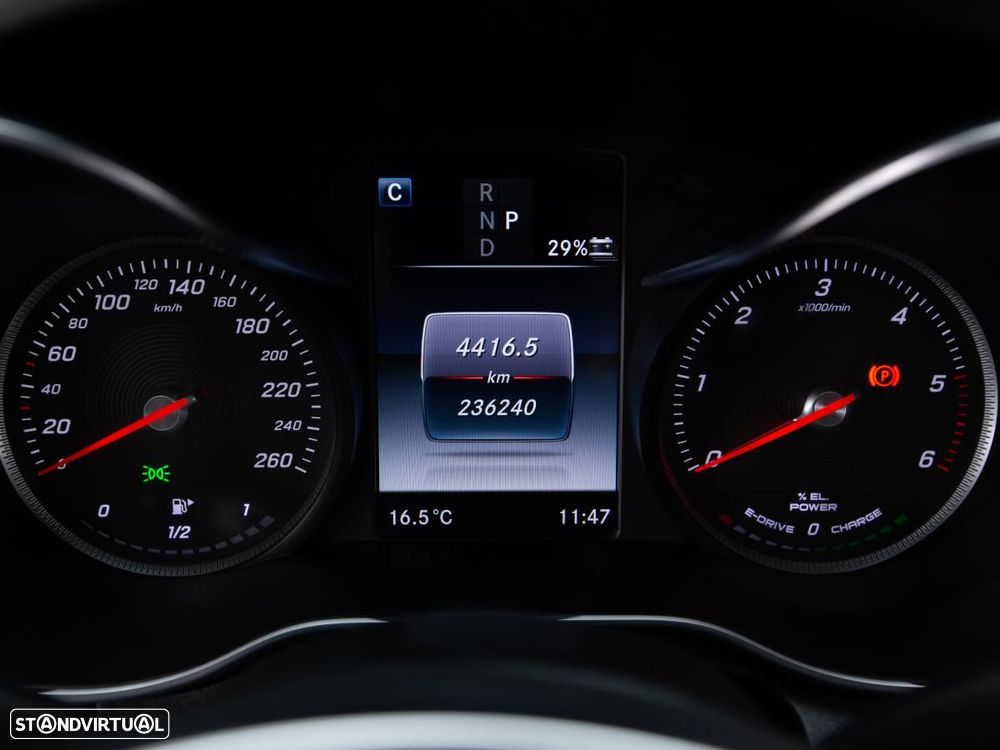 Mercedes-Benz C 300 - 24