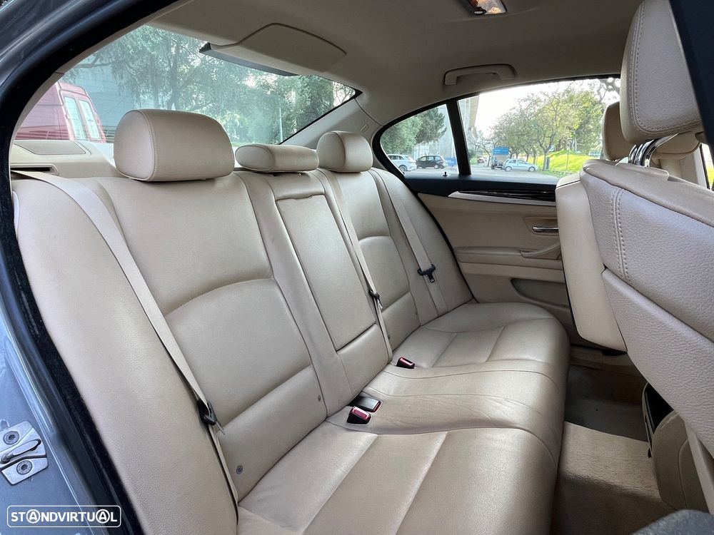BMW 530 d Auto - 23