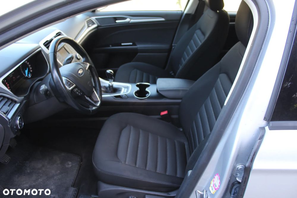 Ford Mondeo 1.5 EcoBoost Trend - 18