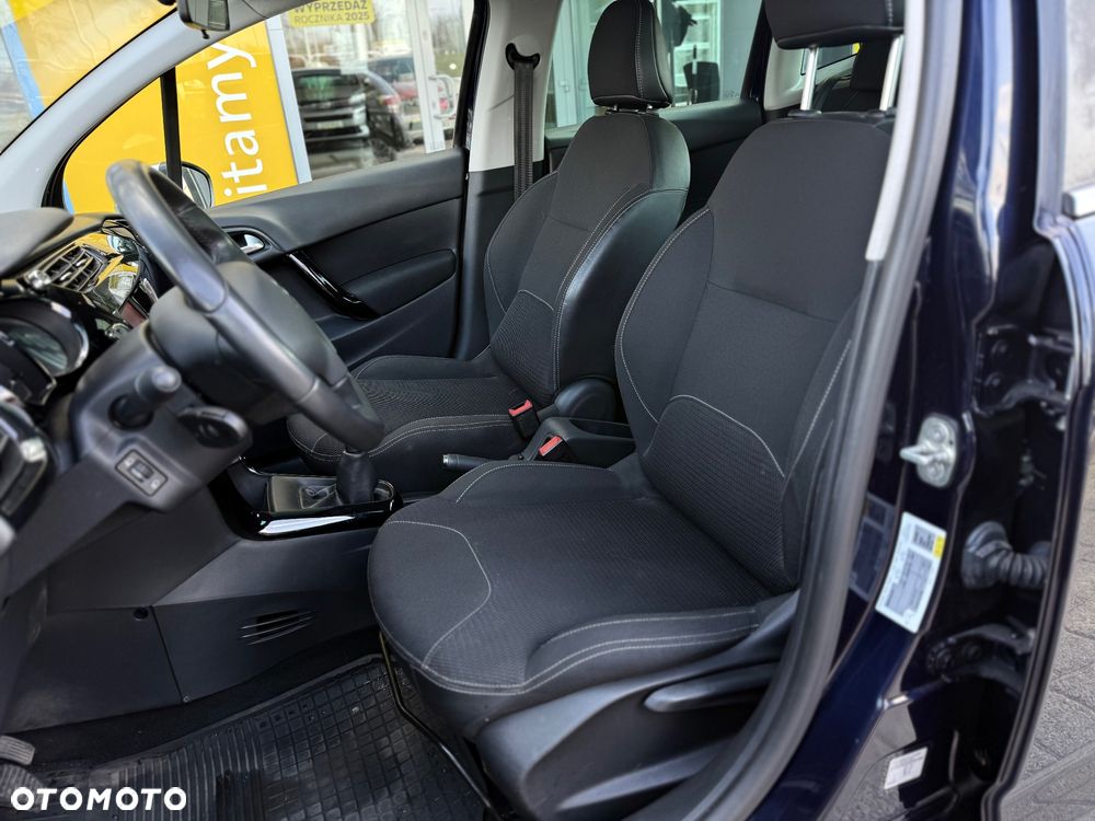 Citroën C3 Pure Tech (VTi) 82 Exclusive - 14
