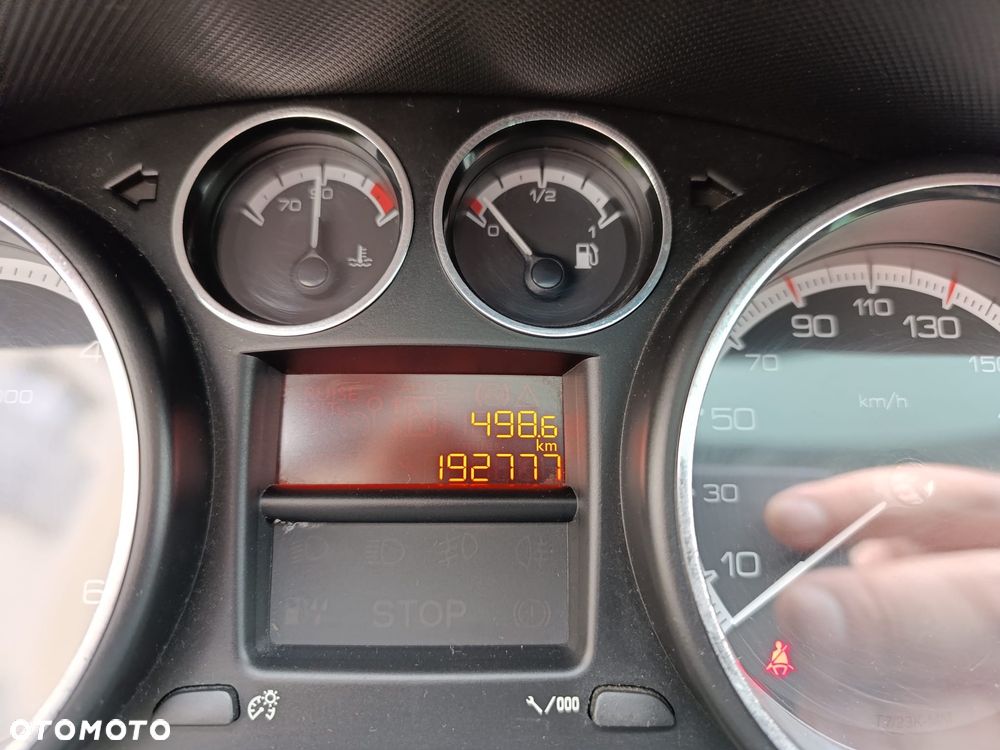 Peugeot 308 - 13