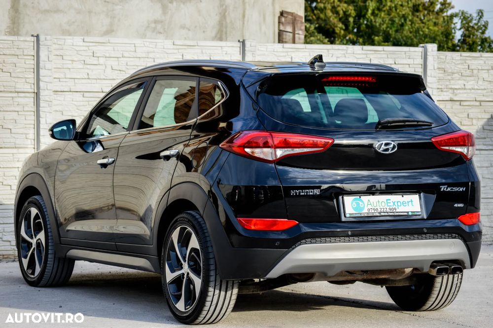 Hyundai Tucson 1.6 GDI 4WD DCT Premium - 16