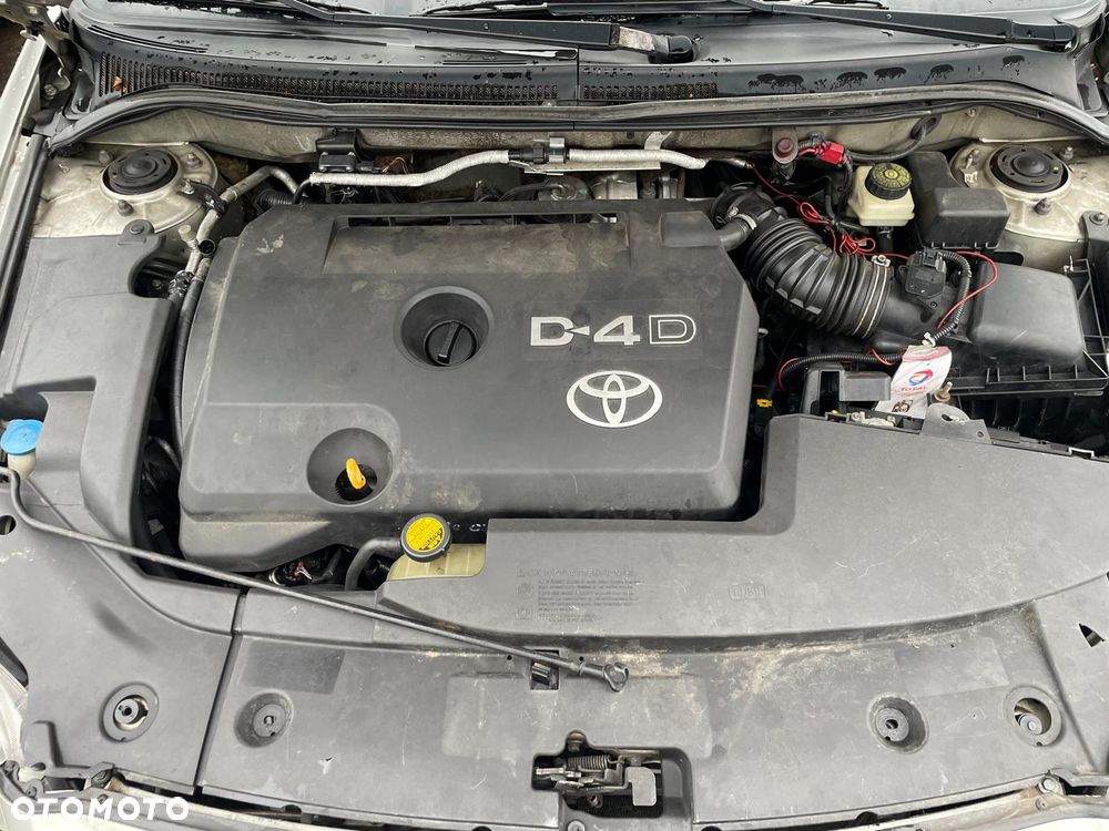 TOYOTA AVENSIS NA CZĘŚCI ! Kolor: 1C0 - 6