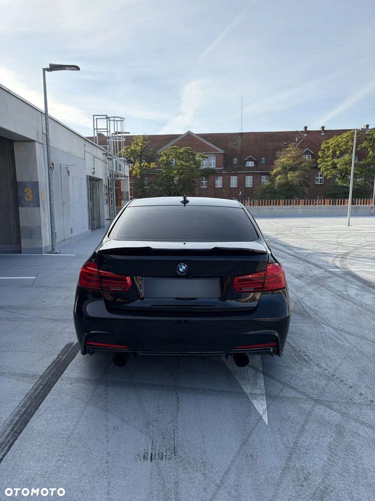 BMW Seria 3 340i xDrive Edition M Sport Shadow - 10