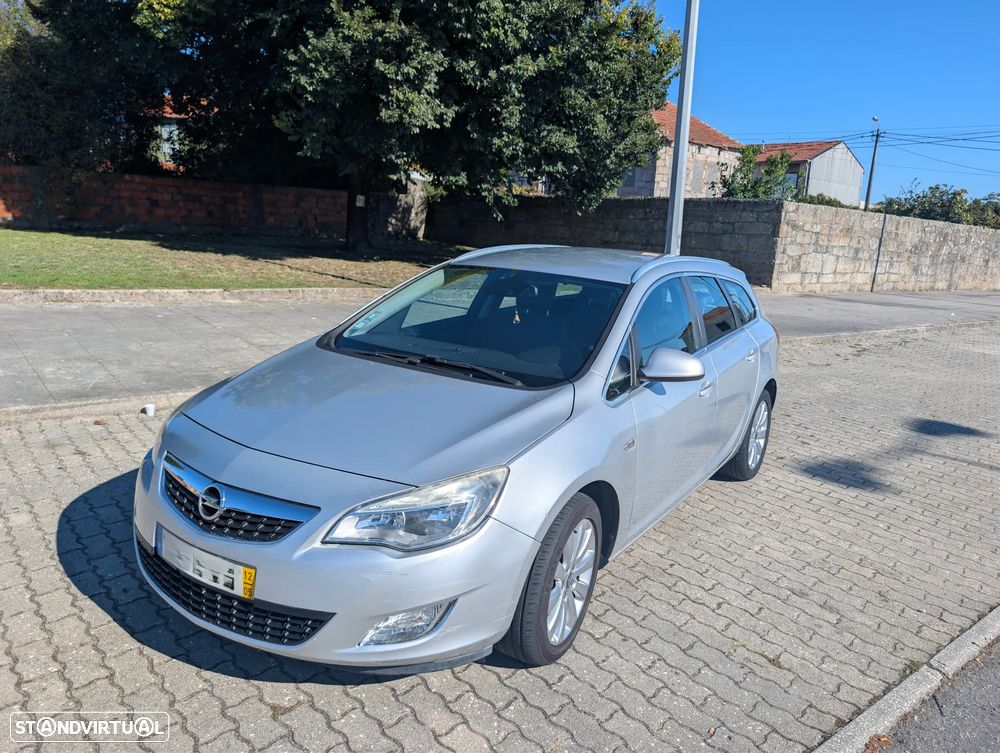 Opel Astra Sports Tourer 1.7 CDTi Cosmo - 2
