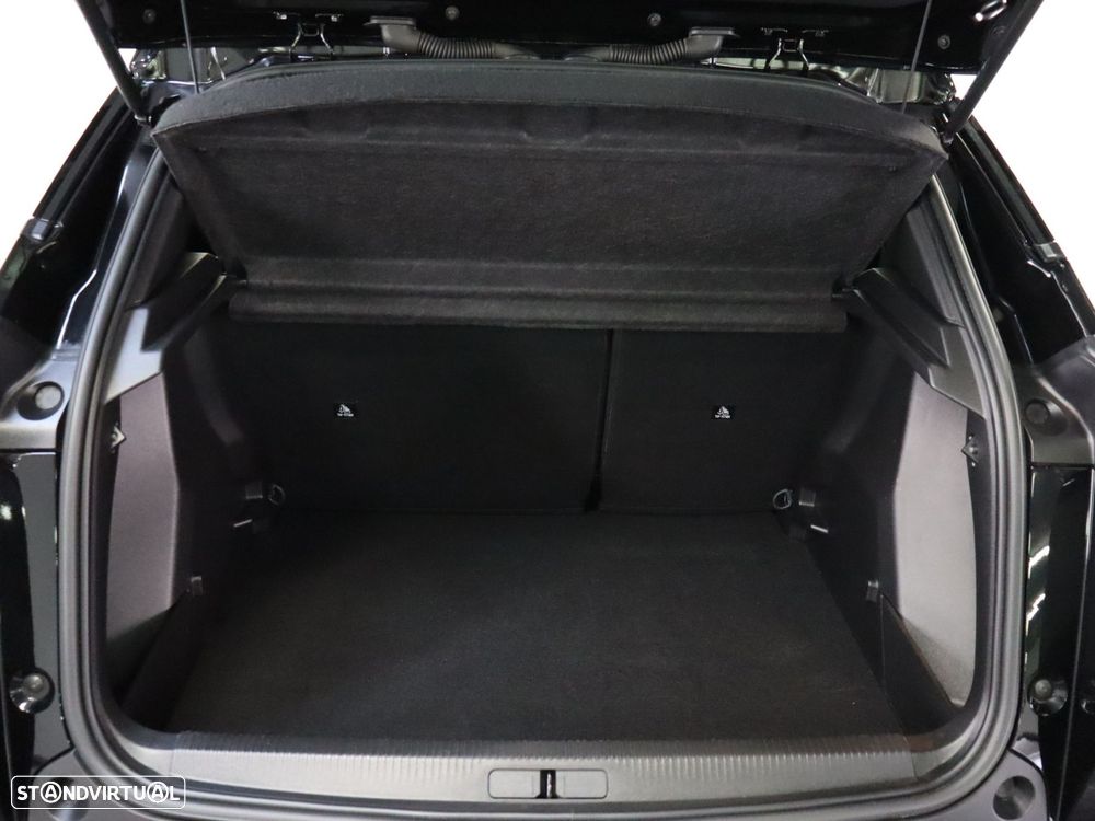 Peugeot 2008 1.5 BlueHDi Active EAT8 - 21