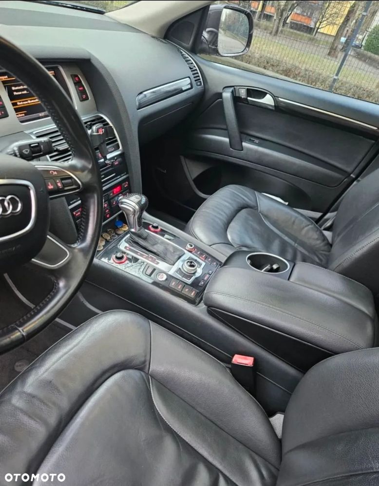Audi Q7 - 9