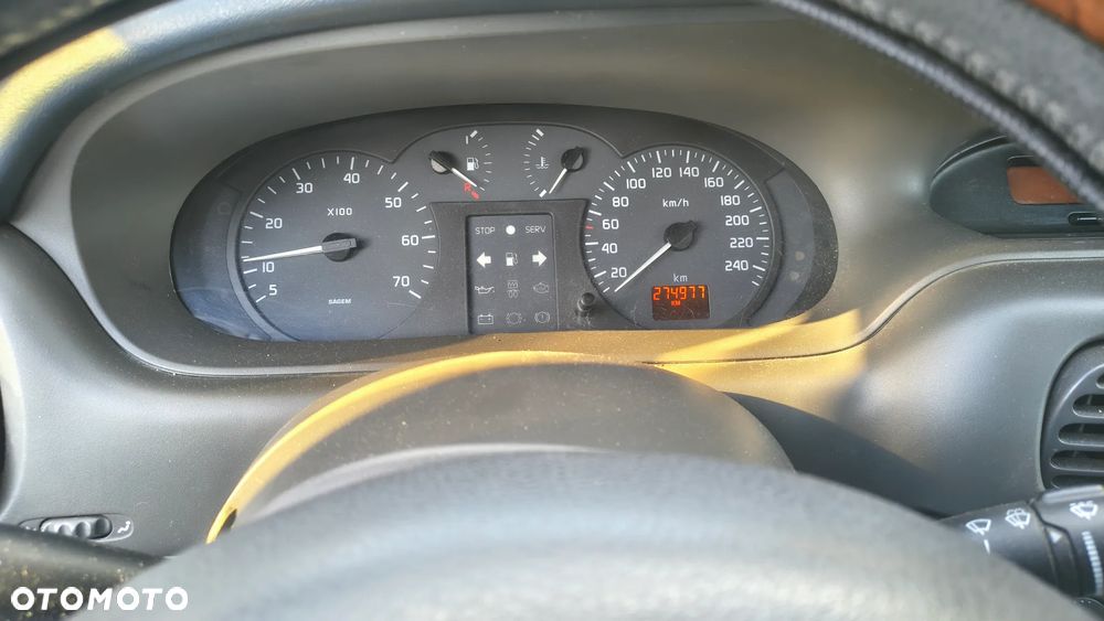 Renault Scenic - 5