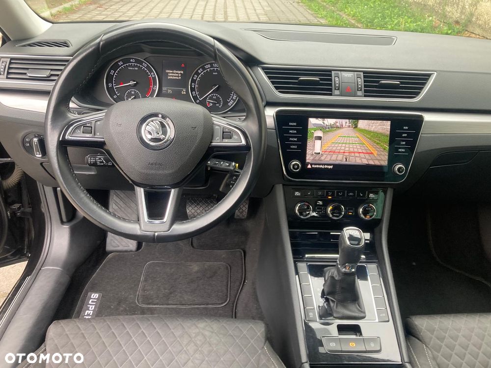 Skoda Superb 1.4 TSI ACT DSG Active - 12
