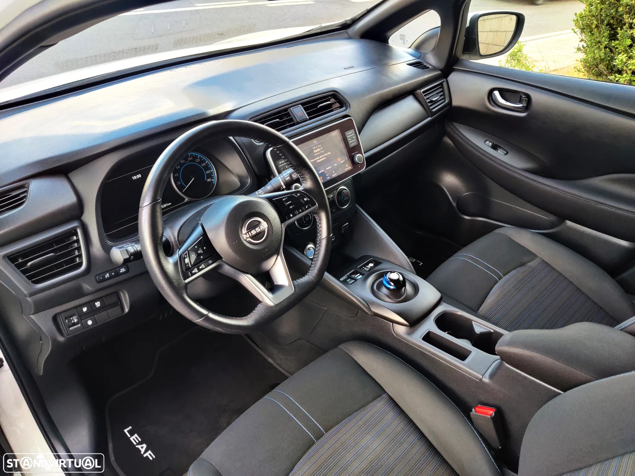 Nissan Leaf 40 kWh ACENTA - 16