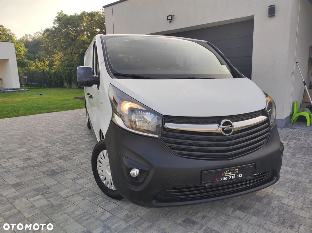 Opel vivaro - 16