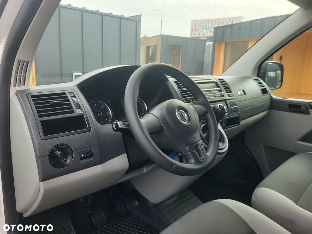 Volkswagen Transporter - 26