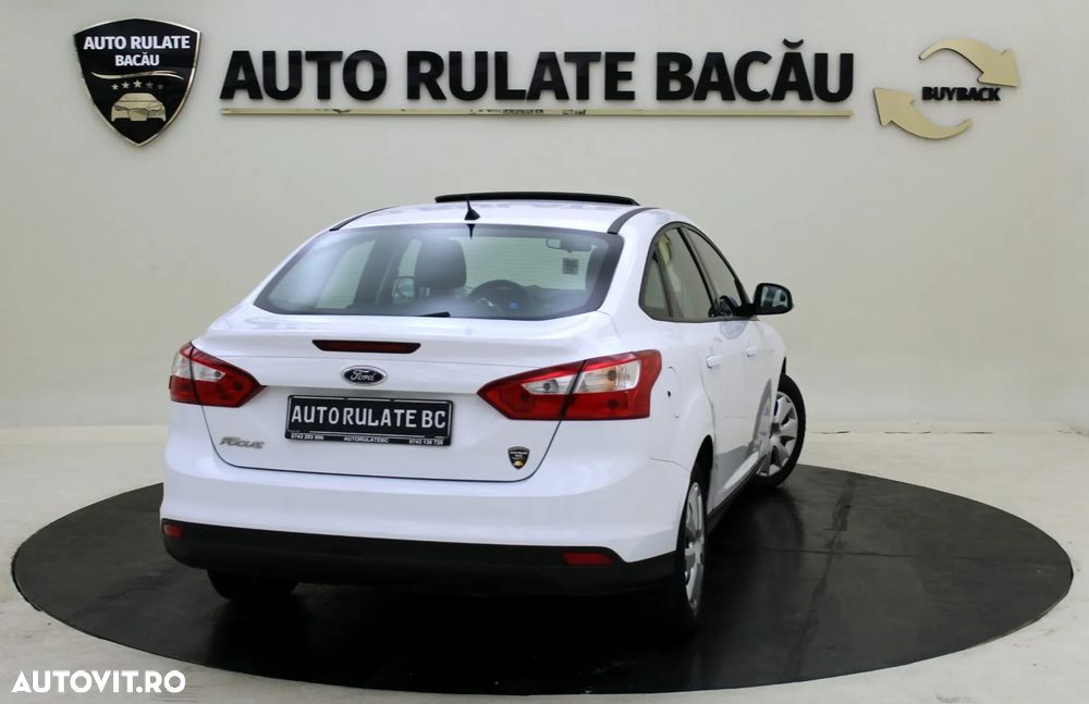 Ford Focus - 6