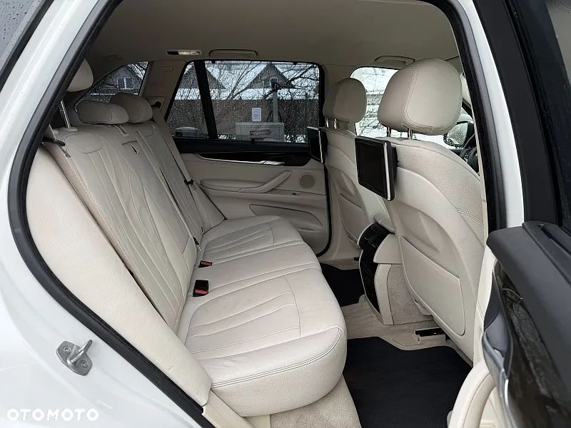 BMW X5 xDrive30d - 10