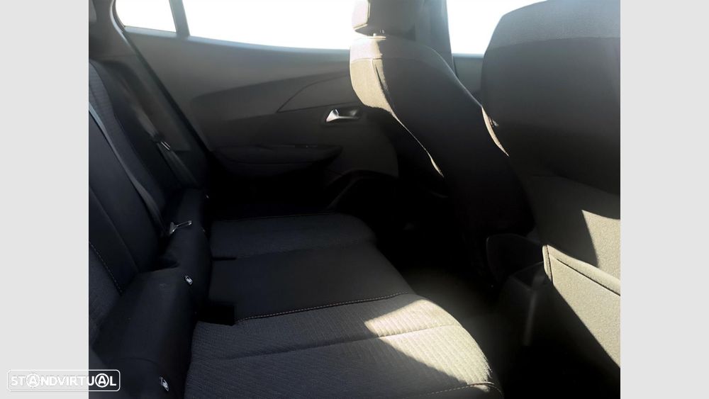 Peugeot 2008 1.2 Hybrid Style e-DCS6 - 18