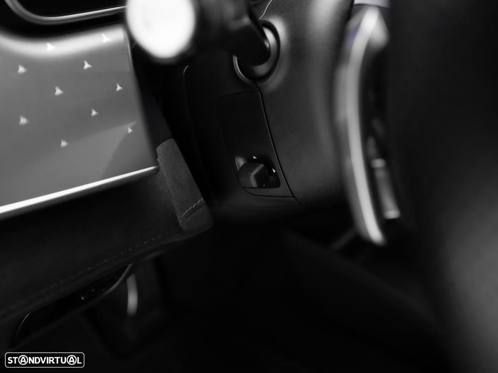 Mercedes-Benz EQE 350+ - 26