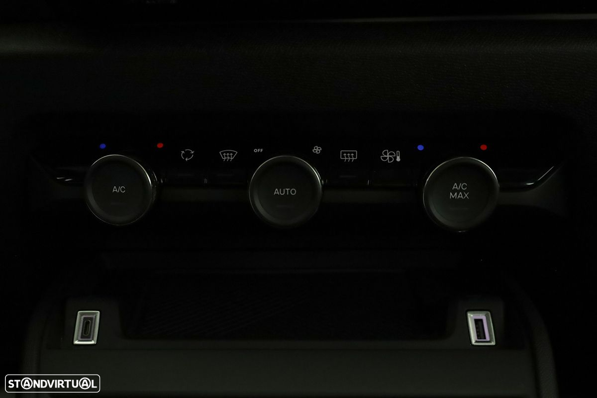 Citroën C4 1.2 PureTech Plus EAT8 - 13