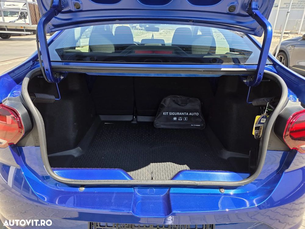 Dacia Logan TCe 90 MT6 Prestige+ - 9