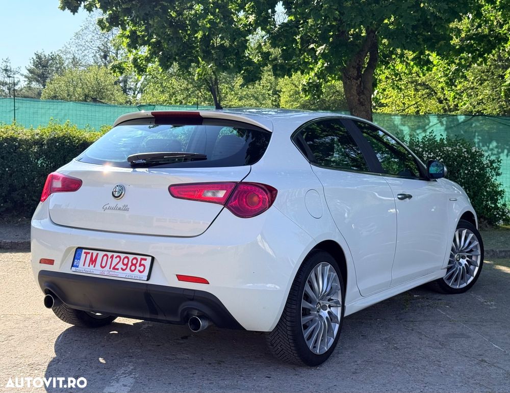 Alfa Romeo Giulietta 1.4 M-Air Distinctive - 21