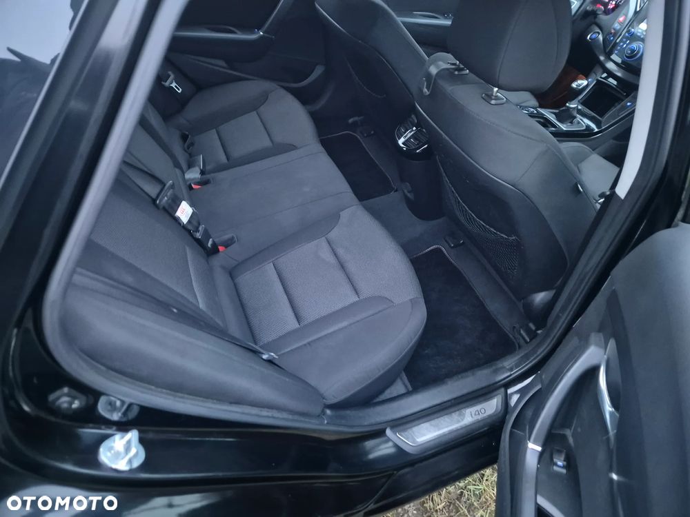 Hyundai i40 i40cw 1.7 CRDi Fifa World Cup Edition - 10