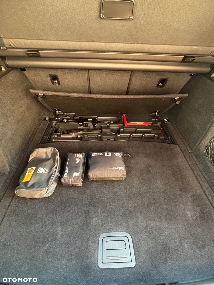 Audi A4 Avant 2.0 TDI S tronic - 17