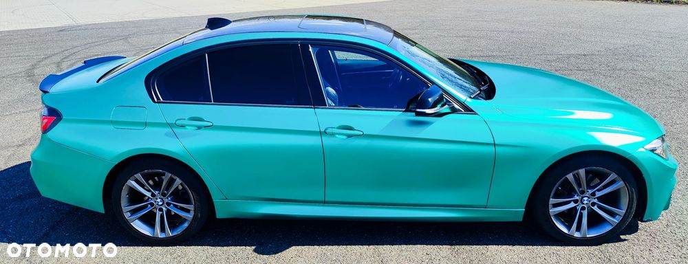 BMW Seria 3 320i Sport Line - 4