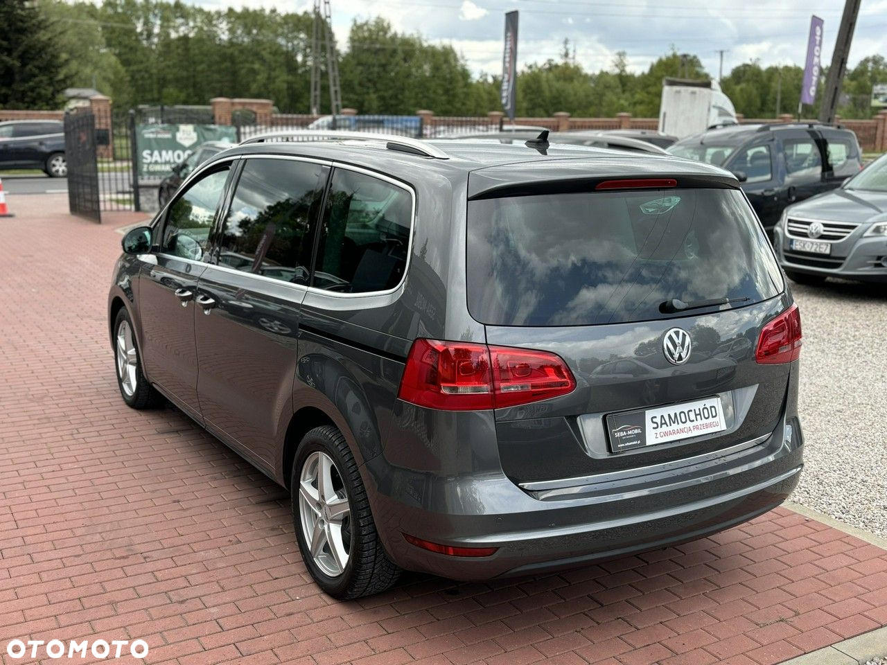 Volkswagen Sharan 2.0 TDI Highline DSG - 11