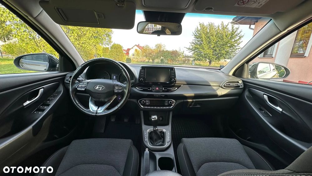 Hyundai i30 1.5 T-GDI 48V Executive - 30