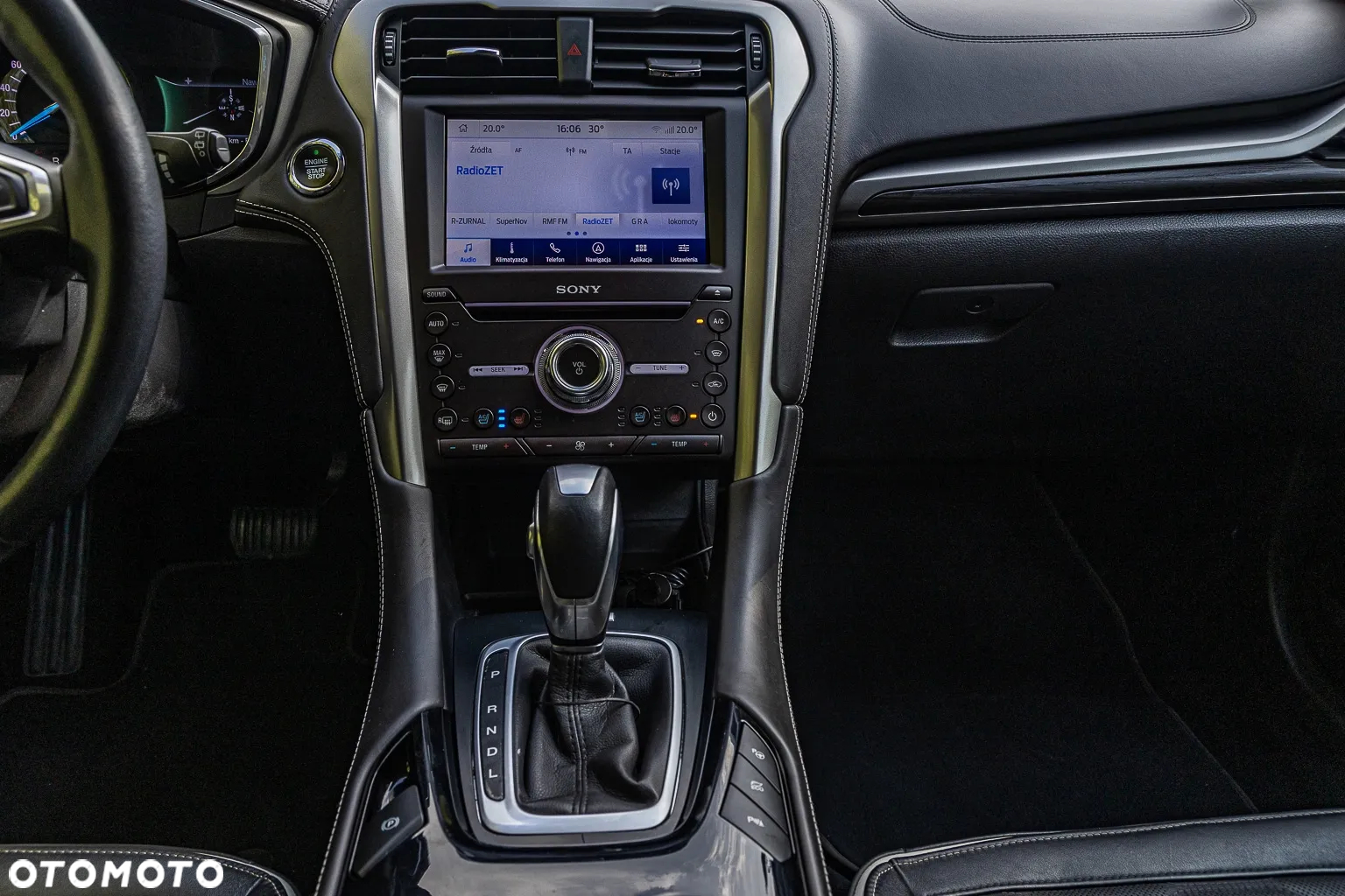 Ford Mondeo 2.0 Hybrid Vignale - 12