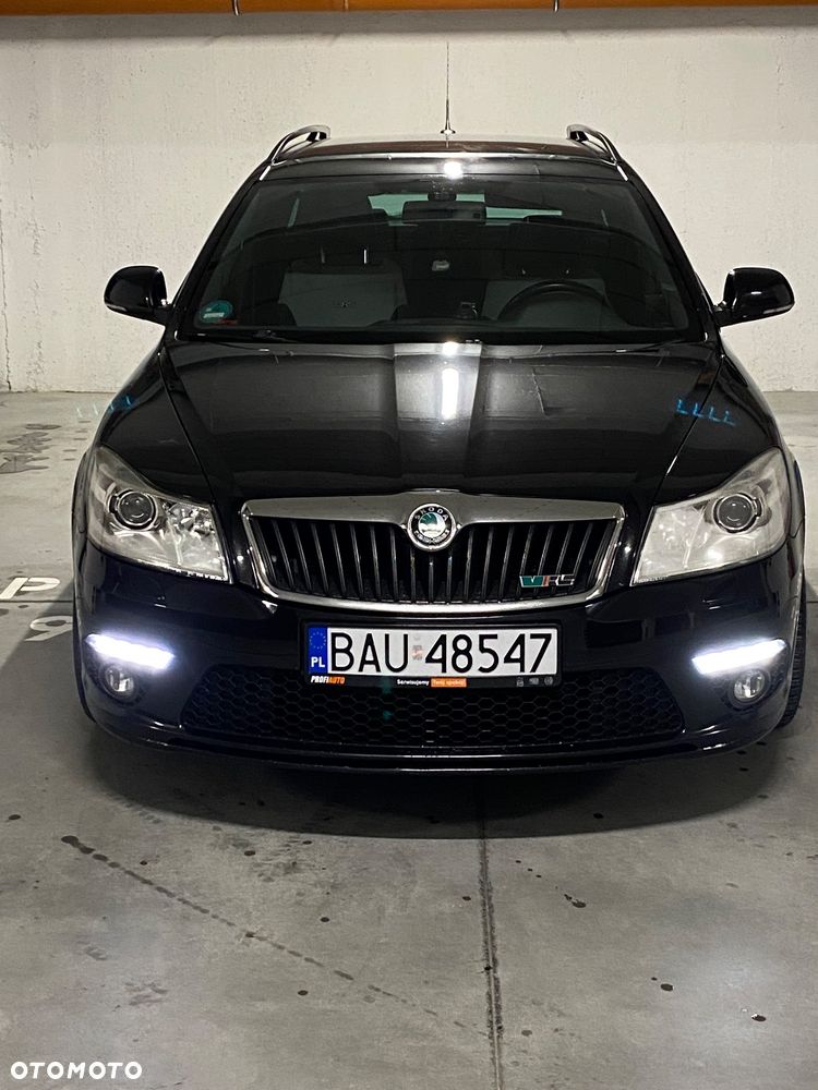 Skoda Octavia 2.0 TDI CR DPF RS - 1