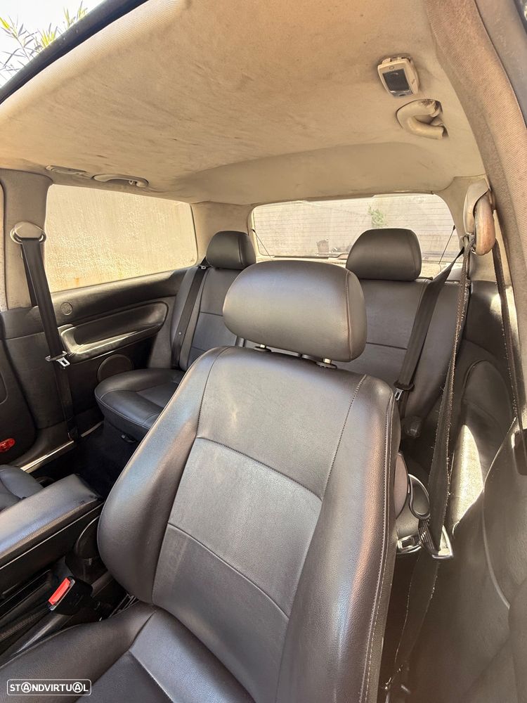 VW Golf 1.9 TDi Highline - 8