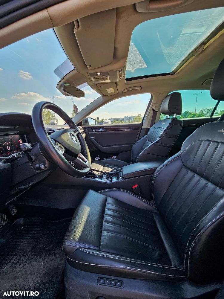 Skoda Superb 2.0 TDI 4x4 DSG Premium Edition - 10