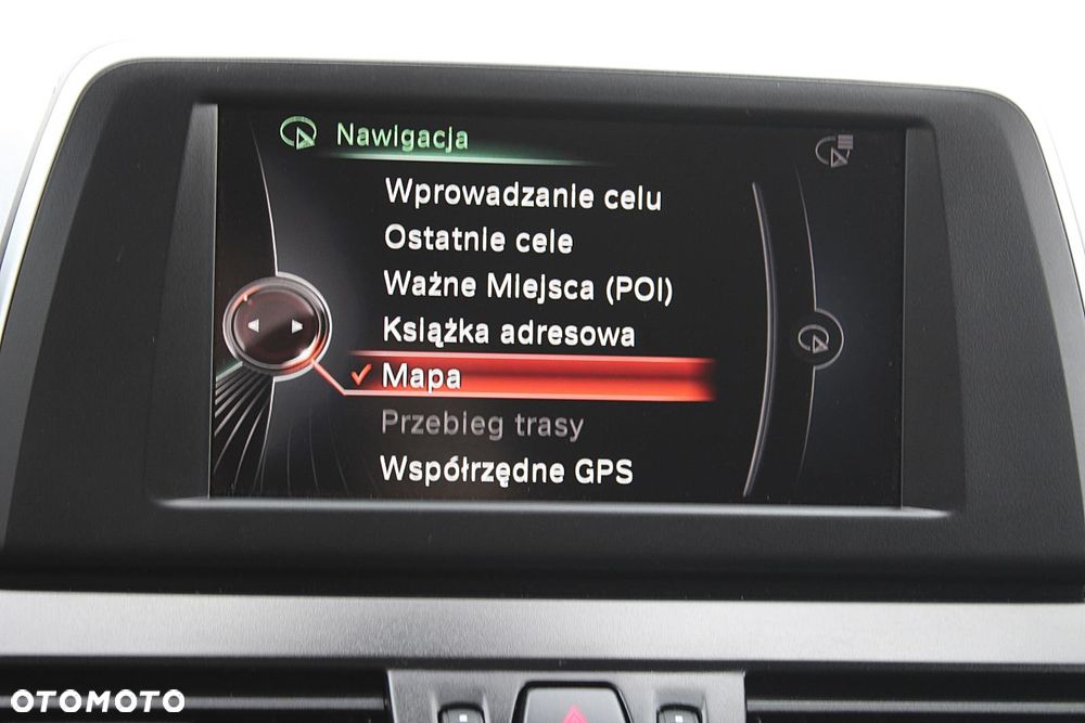 BMW Seria 2 216d - 25