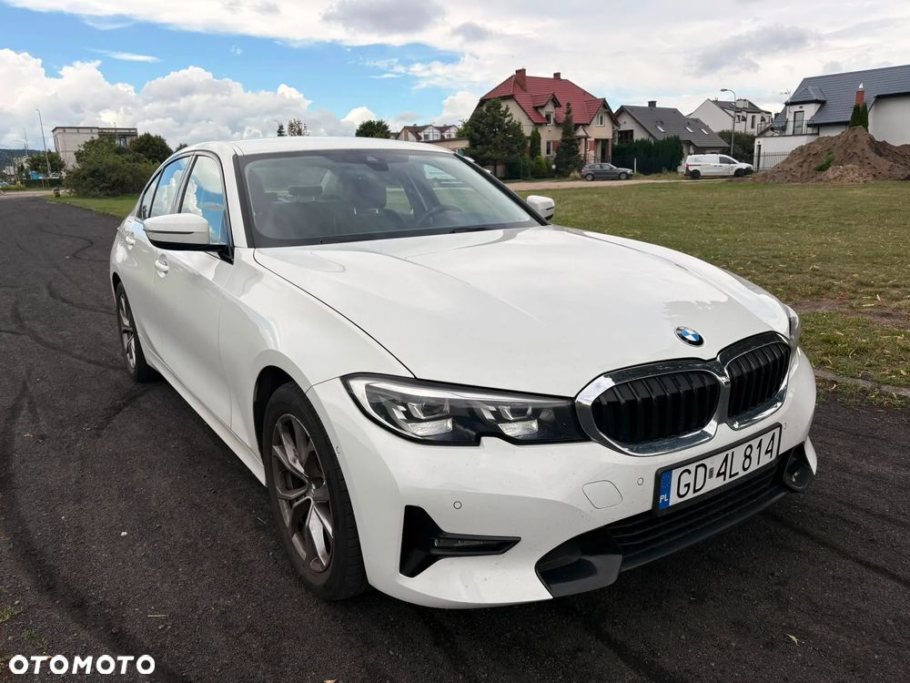 BMW Seria 3 318i Business Edition - 1