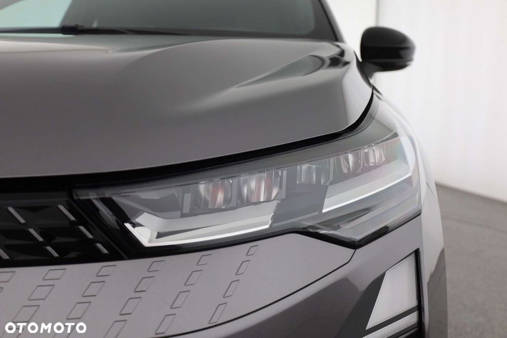 Renault Captur 1.3 TCe mHEV Techno EDC - 21