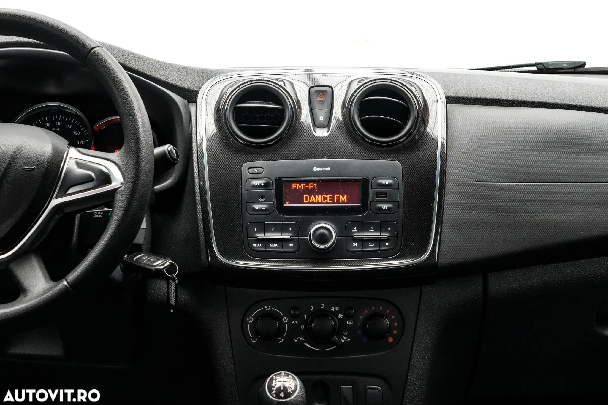 Dacia Logan ECO-G 100 Essential - 19