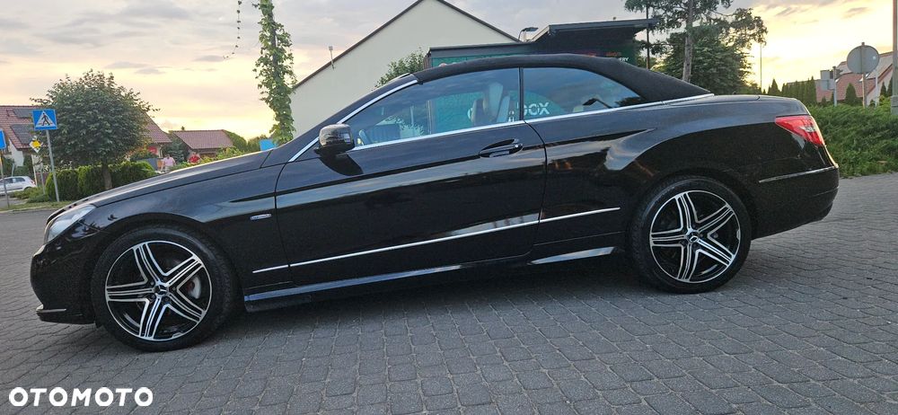 Mercedes-Benz Klasa E 200 CGI BlueEFFICIENCY Automatik Avantgarde - 16