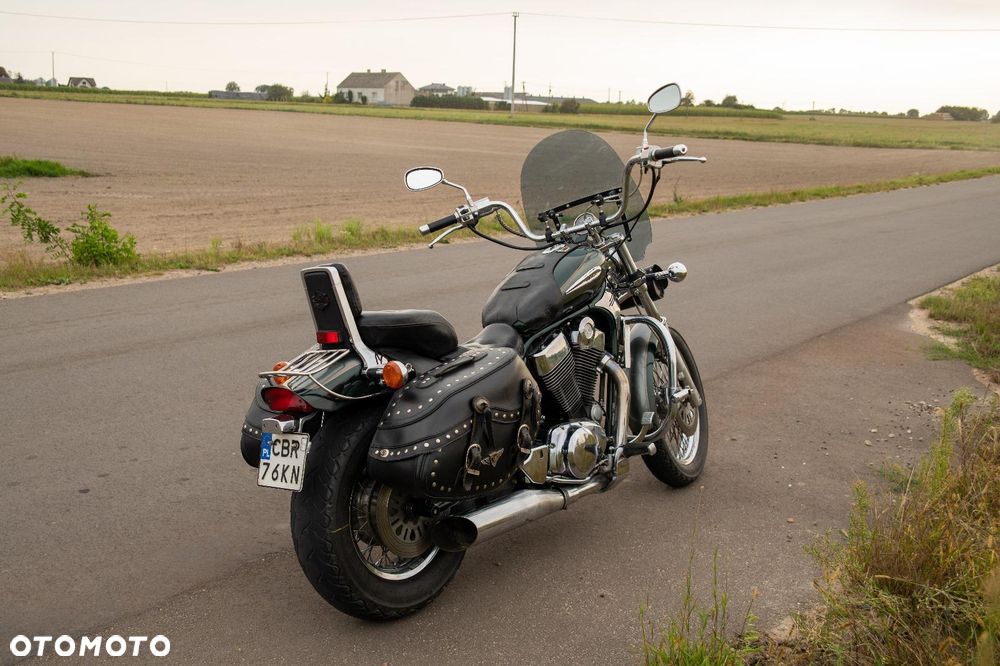 Suzuki Intruder - 6