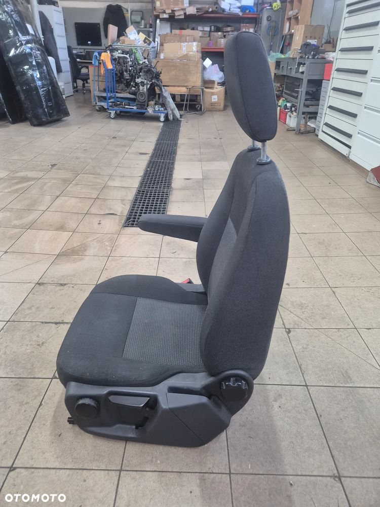 FOTEL KIEROWCY LEWY EU FORD TRANSIT CUSTOM I  MK8  13r.+ - 7